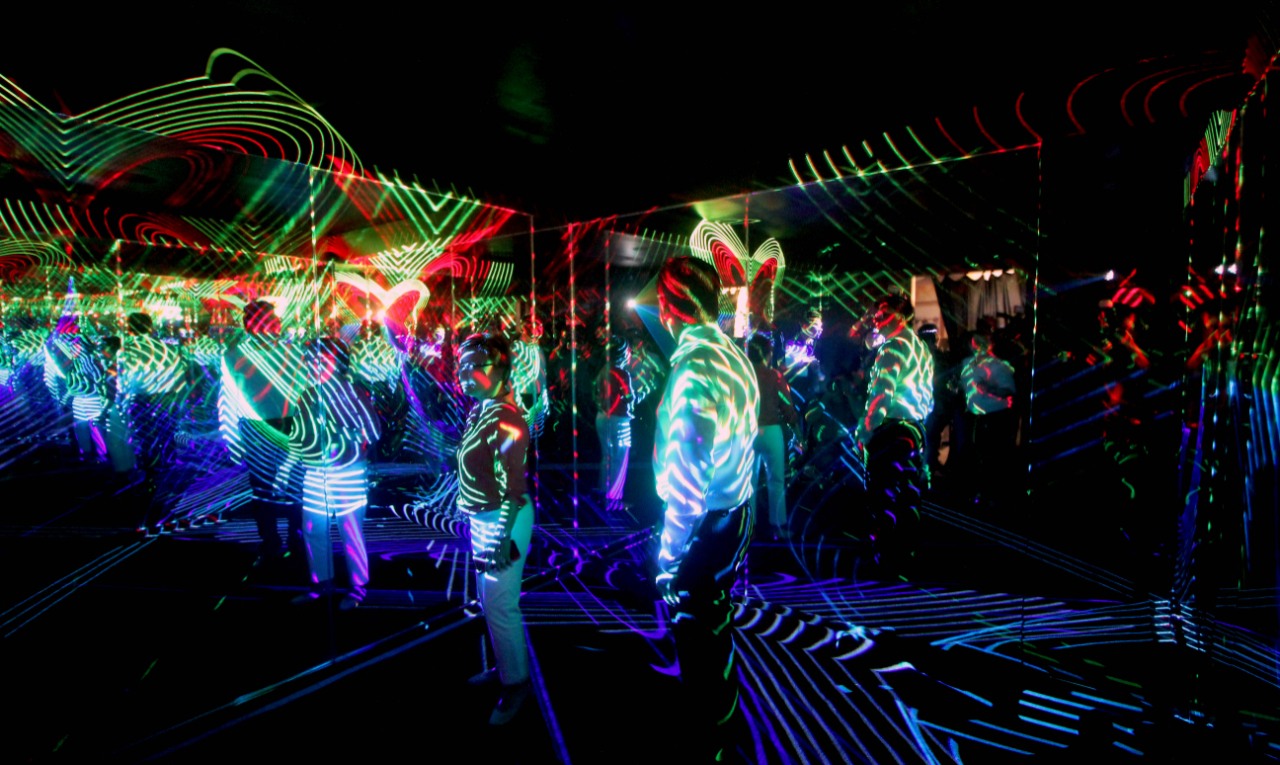 LASER FUN. The Laser Room is a trippy, photo-worthy experience set in a dark room. Photo courtesy of Estancia Mall 