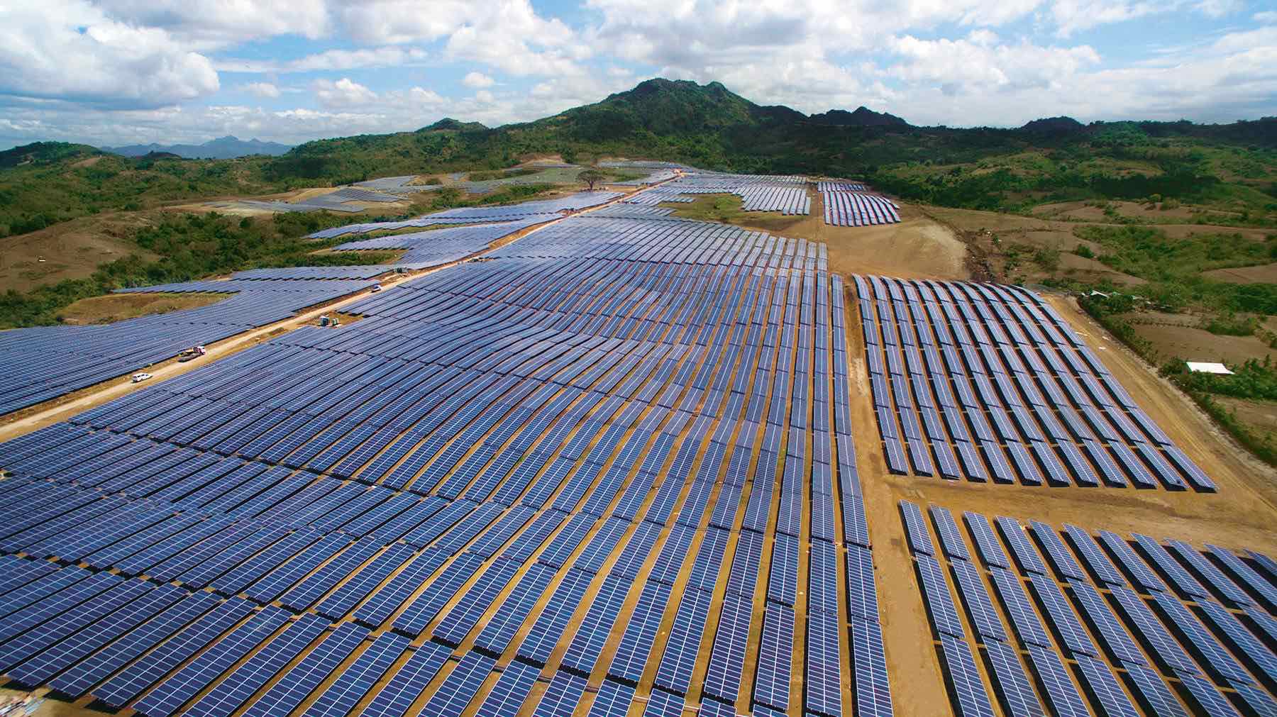 SOLAR. Nation's largest solar farm as of February 2016. Photo by Solar Philippines 