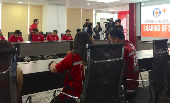 STORY-TELLING. Philippine Red Cross delegates ready to share their stories on their disaster relief operation in Nepal. “The roads were impassable. The satellite phone wasn’t working. We had no idea if we could be rescued” said Dr. Ranvier Martinez. 