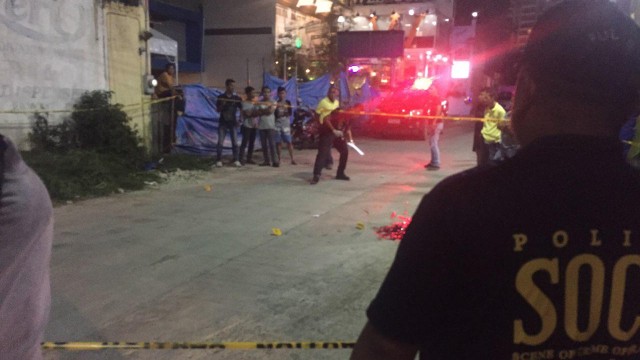 SHOOTING. Police Superintendent Joie Yape is shot near his hotel in Cebu City. Photo by Ryan Macasero/Rappler 