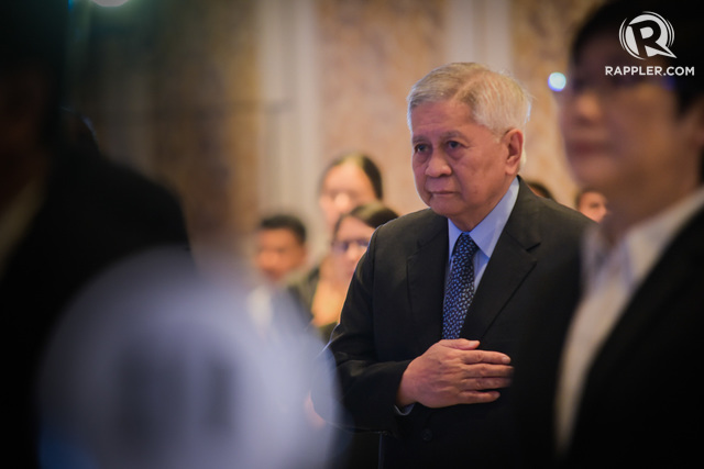 BARRED BY HK. File photo of former Philippine foreign secretary Albert del Rosario.  Photo by Alecs Ongcal/Rappler  