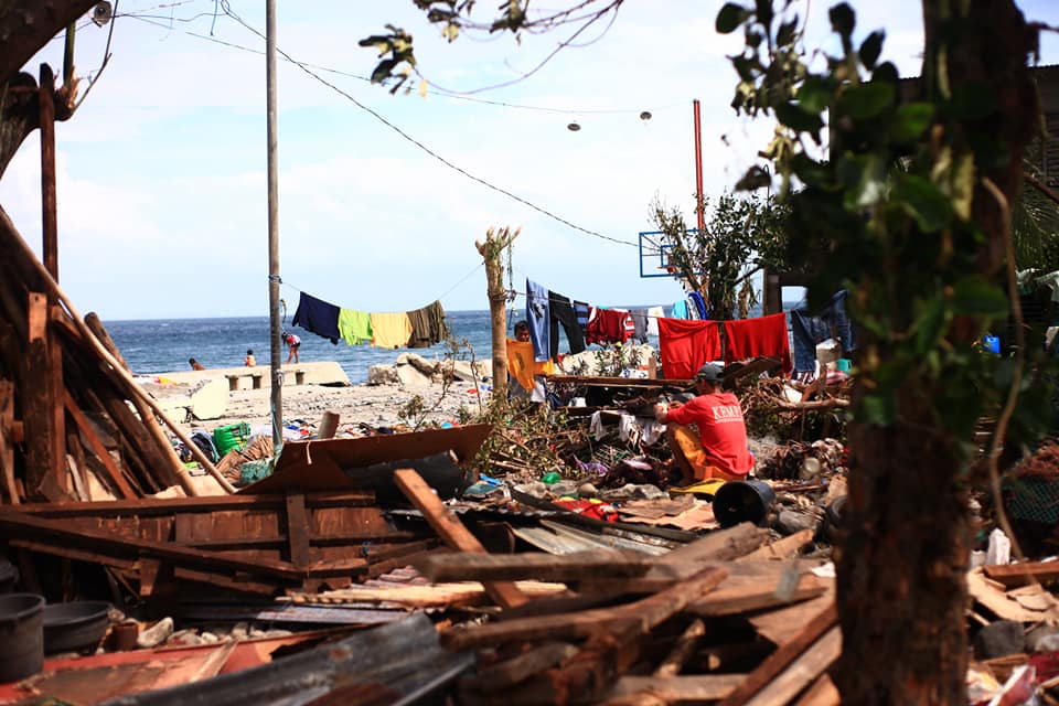 CAUGHT AT SEA. Some of the fatalities from Typhoon Ursula were fishermen whose boats capsized in the waters off Mindoro. Photo of the storm's aftermath in Biliran by Jeremiah Orobia Vertulfo
 