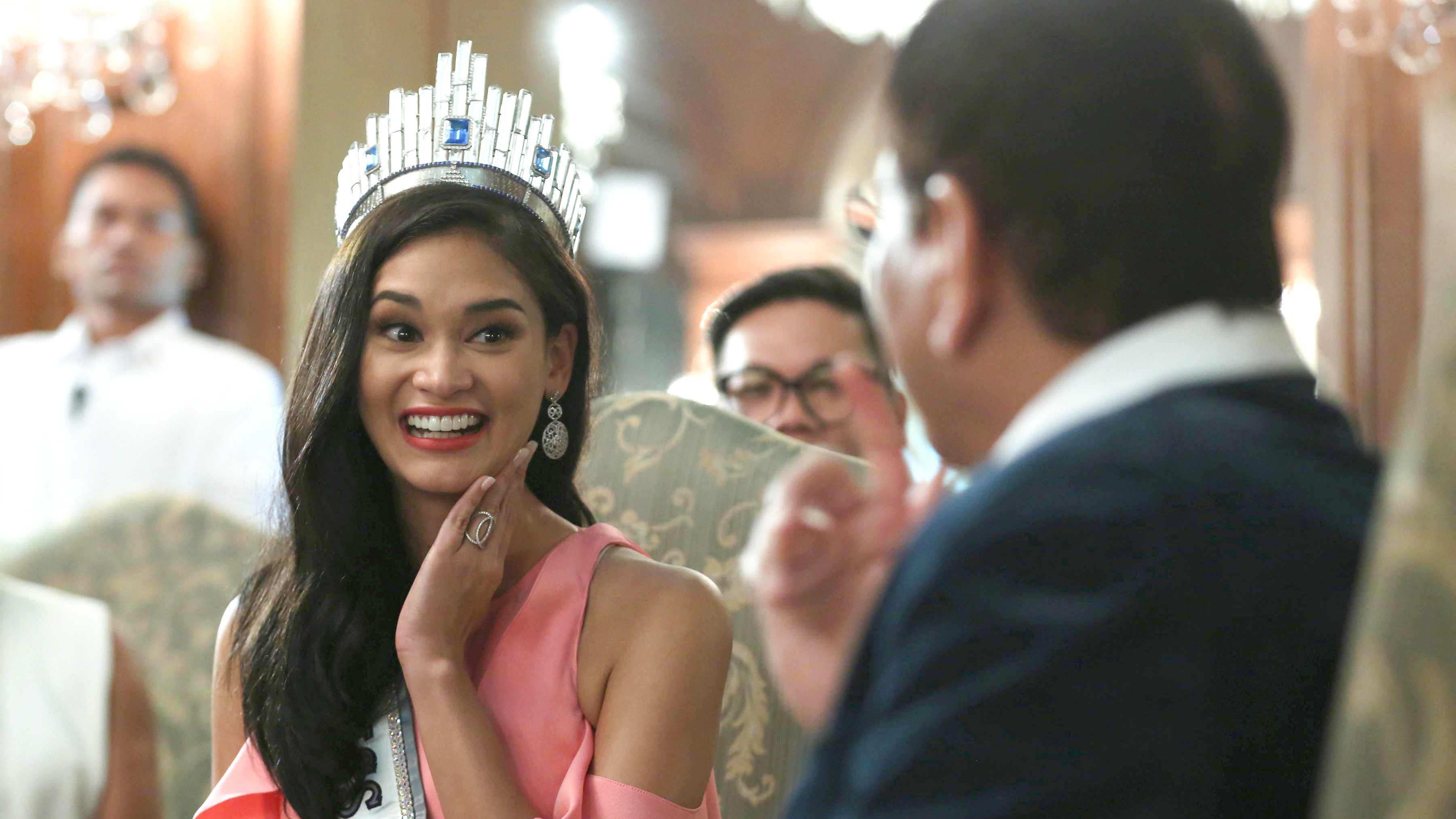 MISS UNIVERSE IN THE PHILIPPINES. President Rodrigo Duterte meets with Miss Universe 2015 Pia Wurtzbach during a courtesy call at the Music Room of the Malacañang Palace on July 18, 2016. Among the topics discussed at that meeting was the upcoming Miss Universe in Manila. File photo by King Rodriguez/PPD 