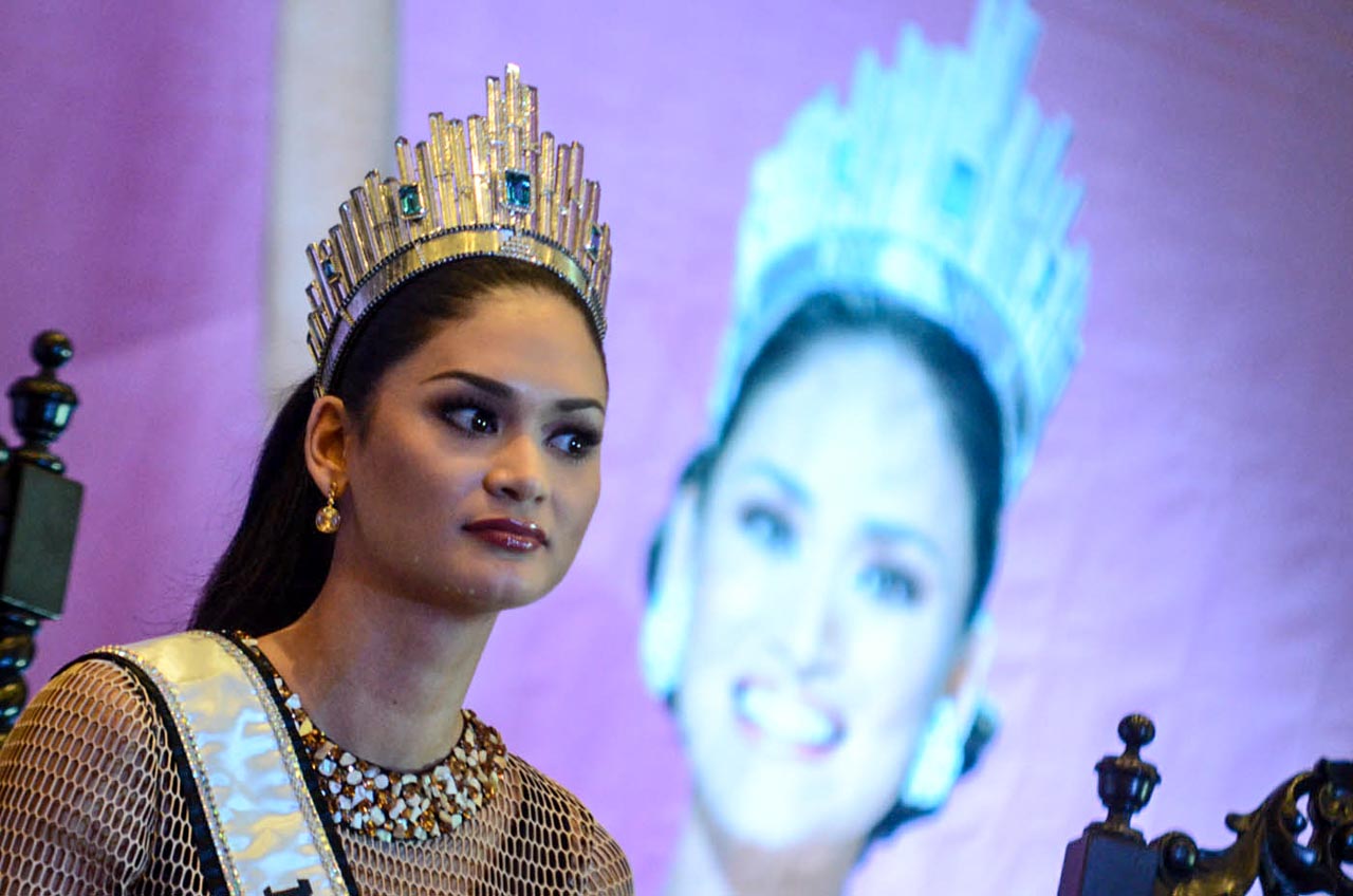 PIA WURTZBACH. Miss Universe 2015 addresses critics of her controversial answer about US military presence in the Philippines. Photo by Alecs Ongcal/Rappler   