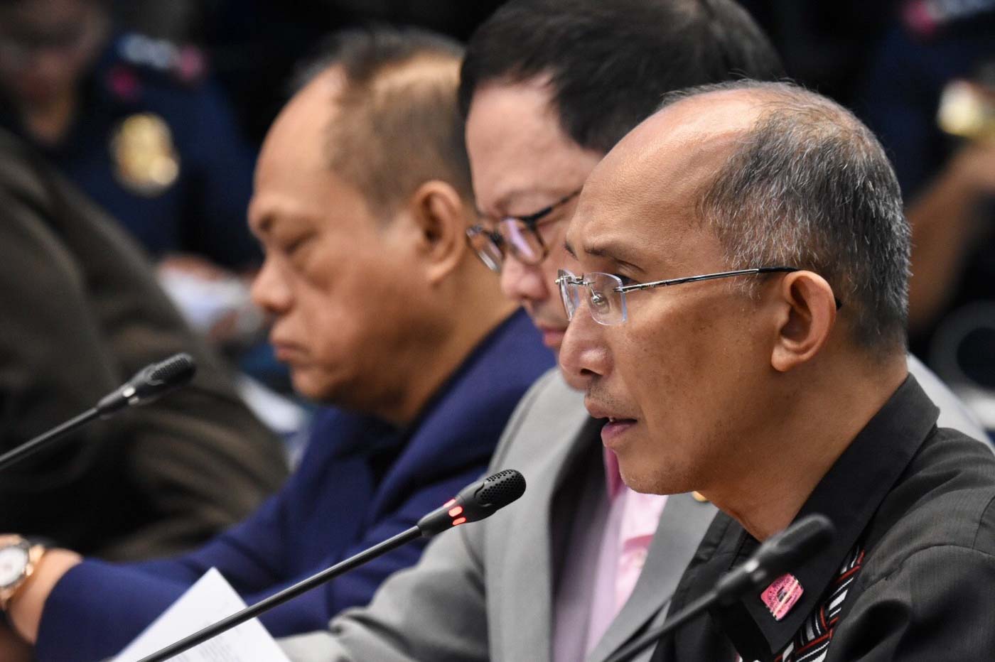 THREATENED. Baguio City Mayor Benjamin Magalong gives his statement before the Senate on October 1, 2019. Photo by Angie de Silva/Rappler 