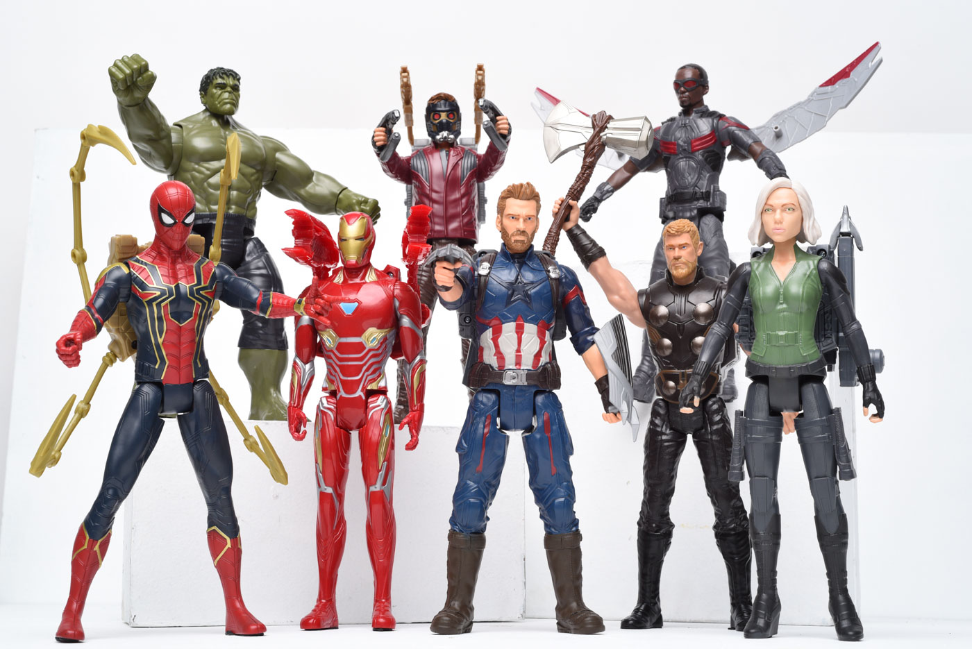AVENGERS ACTION FIGURES. 12-inch-scale Titan Hero Power FX (price unavailable) are available at leading toy stores. Photo courtesy of The Walt Disney Company (Philippines), Inc. 