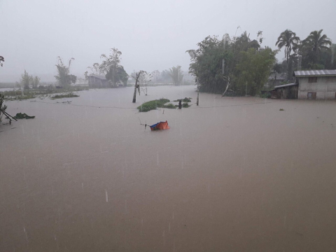 SUBMERGED. Several houses in Bubong, Lanao del Sur are under floodwaters due to Vinta. Photo provided by ARMM Assemblyman Zia Alonto Adiong     