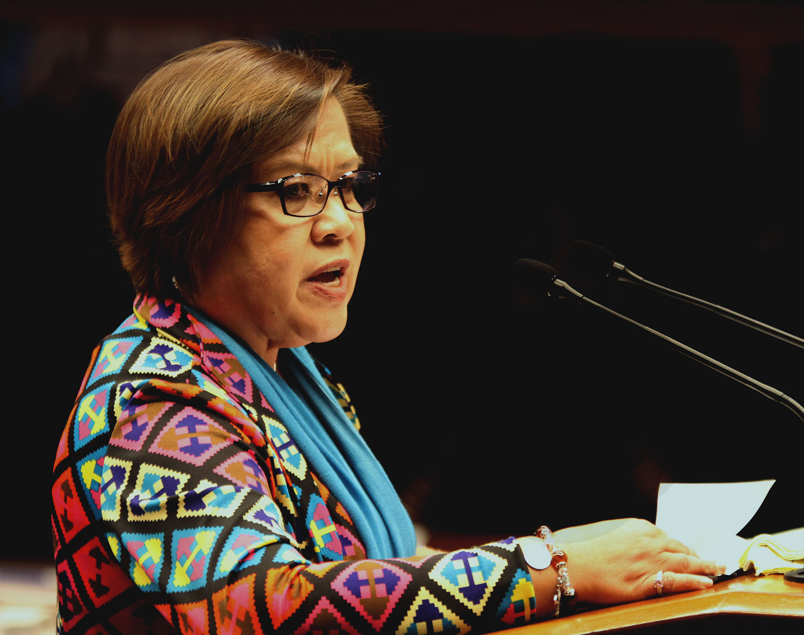 UN PROBE. Senator Leila De Lima urges the Department of Foreign Affairs to invite the United Nations to conduct a probe into the extrajudicial killings in the Philippines. Photo by Cesar Tomambo/PRIB  