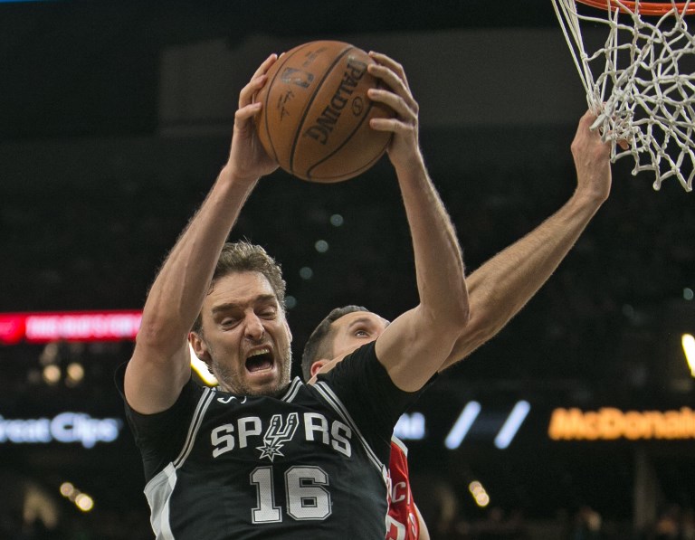 MAJOR ROLE. The Bucks expect the 18-year NBA veteran Pau Gasol to play a key role in their title bid. Photo by Ronald Cortes/Getty Images/AFP 