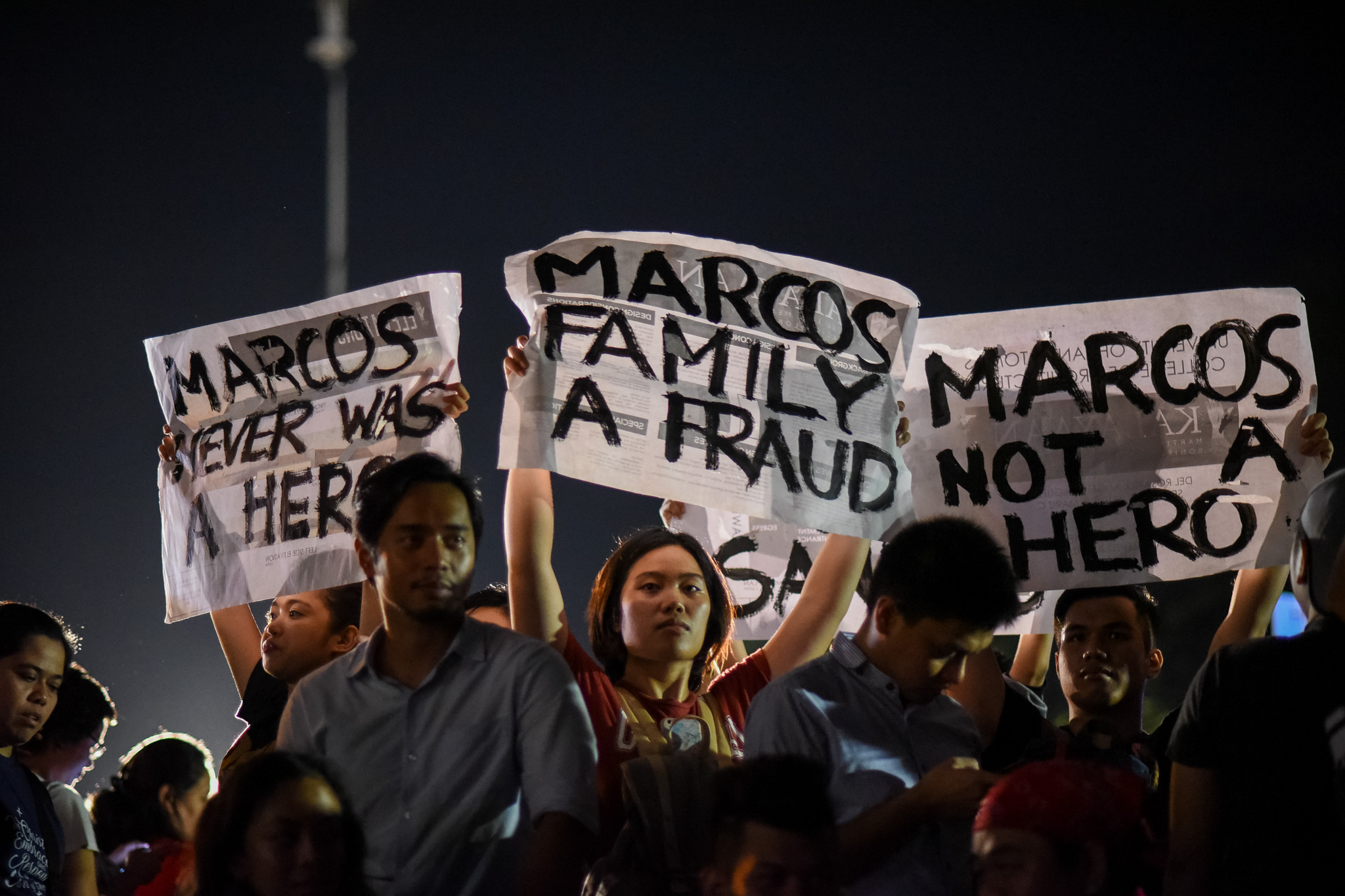 FREE TO PROTEST. President Rodrigo Duterte tells the Philippine National Police to let anti-Marcos protesters march and assemble freely on November 25, 2016. File photo by Martin San Diego/Rappler