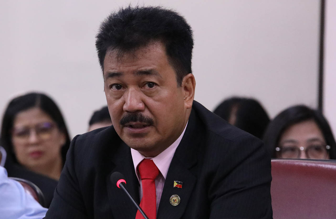 CLARIFICATION. CHED Chairman Prospero de Vera III says news reports on supposed 'face-to-face' classes in July are not true. File photo by Darren Langit/Rappler 