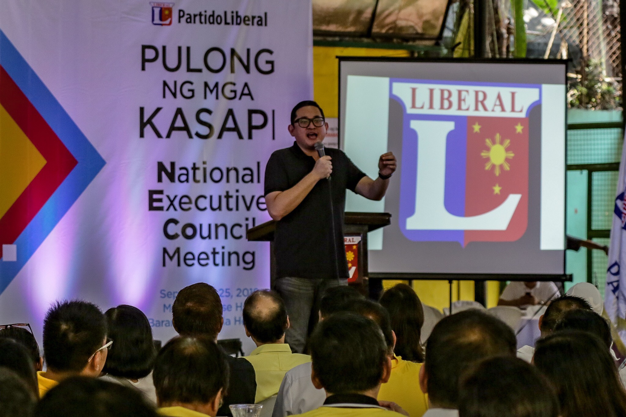 REELECTIONIST. Senator Bam Aquino delivers his speech during the NECO meeting. Photo by Maria Tan/Rappler   