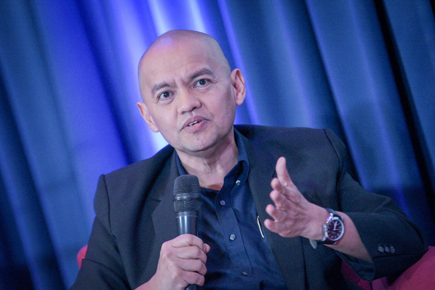 DISSENT. Supreme Court Associate Justice Marvic Leonen is one of the two dissenters in a controversial SC decision that declared the 1998 retrenchment of Philippine Airlines as valid. File photo by LeAnne Jazul/Rappler
 