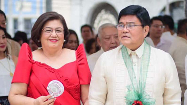NEW MAYOR. Edgardo Labella (with wife Joycelyn) starts his term as mayor of Cebu City on June 30, 2019, asking other city officials to set aside politics and work with him for the city's welfare. Photo from Mayor Labella's FB  