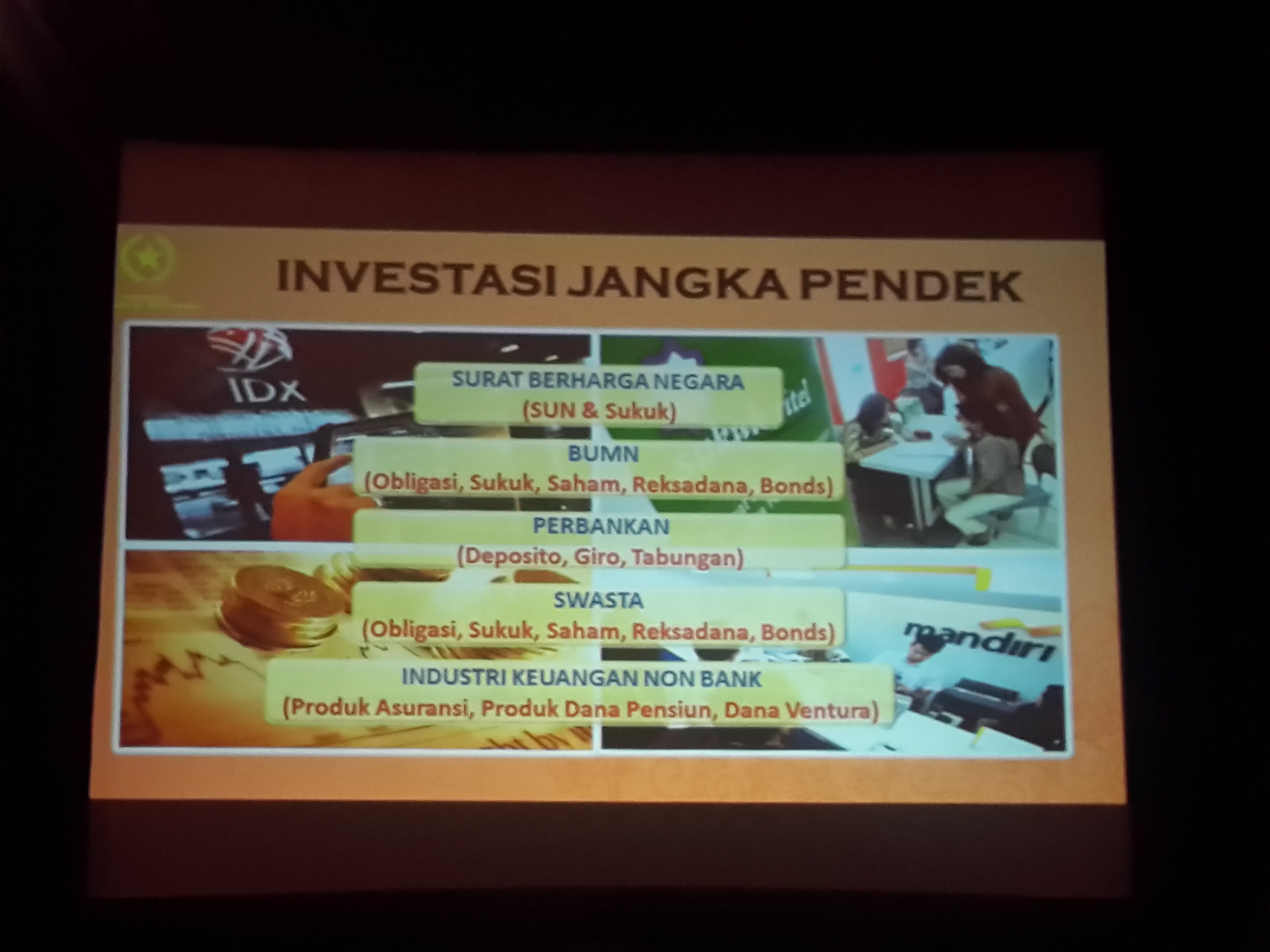 Presentasi Jokowi tentang Instrumen Investasi Jangka Pendek Dana Tax Amnesty. Foto oleh Uni Lubis/Rappler 
