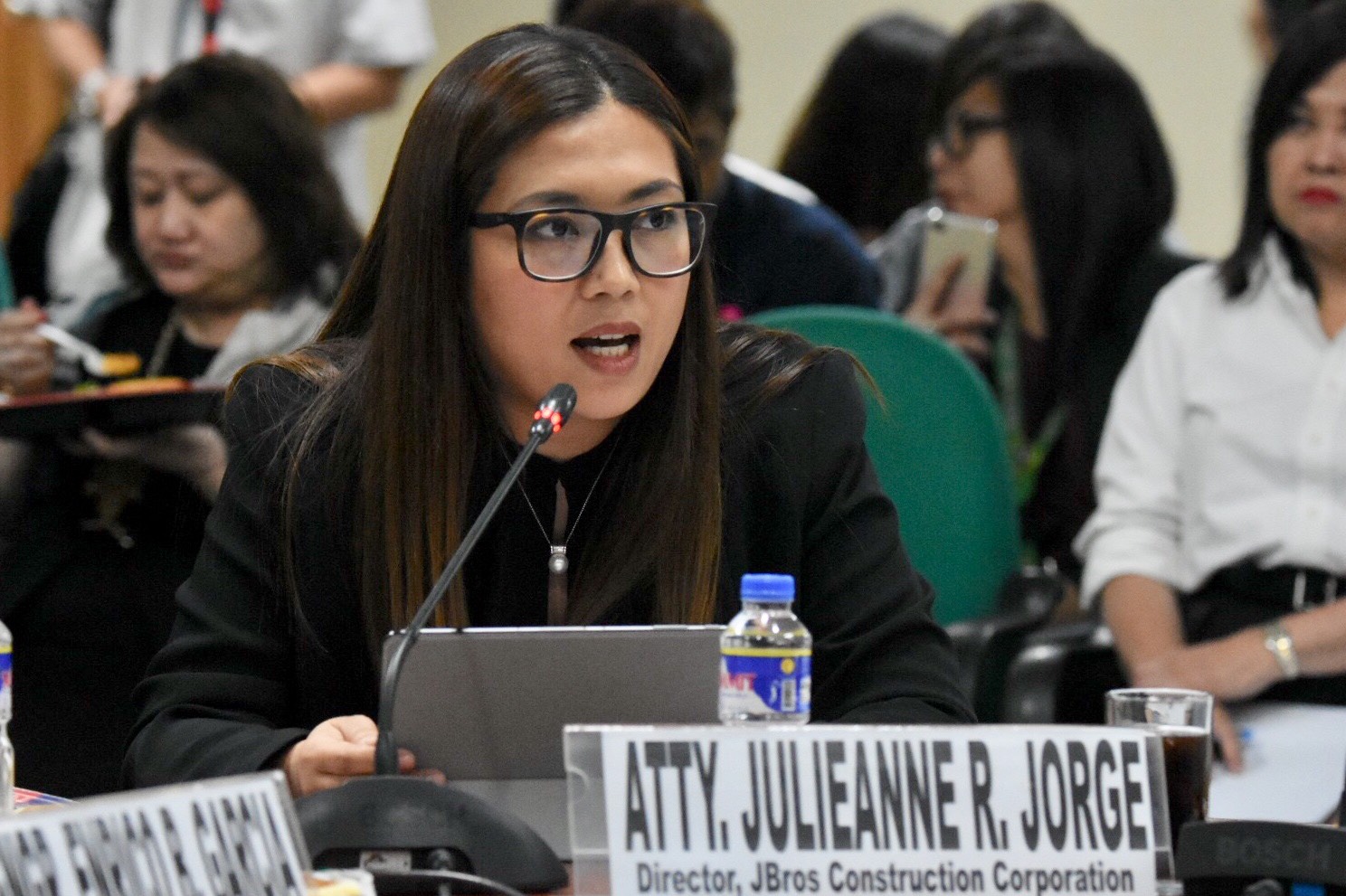 RESOURCE PERSON. JBros Construction Director for Operations Julieanne Jorge addresses questions at a Senate hearing on the Barangay Health Stations project on July 4, 2018. Photo by Angie de Silva/Rappler   