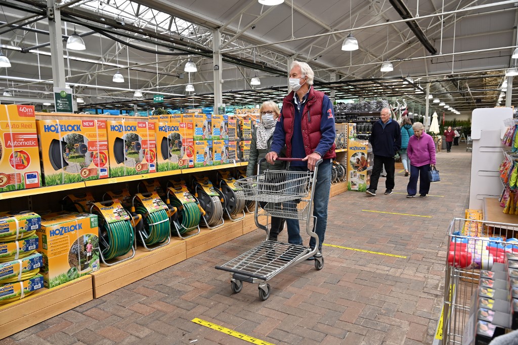 SHOPPING. Customers maintain social distancing as they browse the aisles at Old Barn Garden Centre, Dial Post, Horsham in the south of England.on May 13, 2020, as restrictions are eased during the COVID-19 pandemic. Photo by Glyn Kirk/AFP 