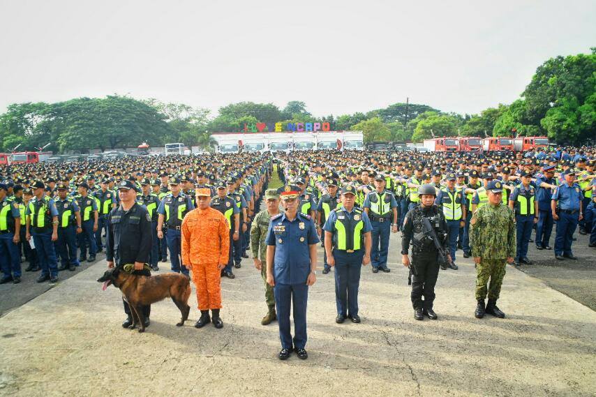 SEND-OFF. Thousands of law enforcers are sent off to secure the 2019 SEA Games at Camp Bagong Diwa in Taguig City. All photos courtesy of NCRPO 
