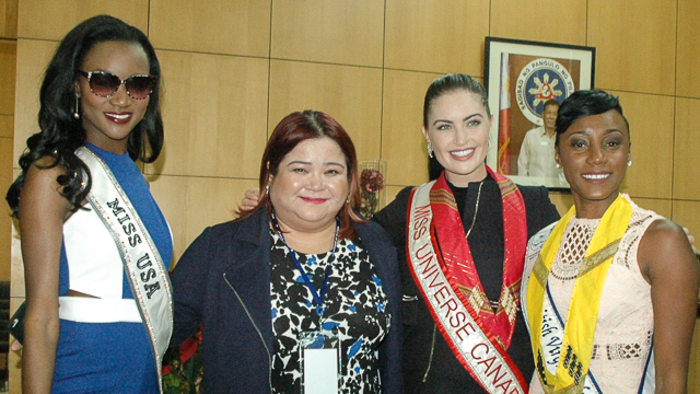 DOT Undersecretary Katherine de Castro with Miss USA Deshauna Barber, Miss Canada Siera Bearchell, and Miss British Virgin Islands Erika Creque. Photo courtesy of DOT 