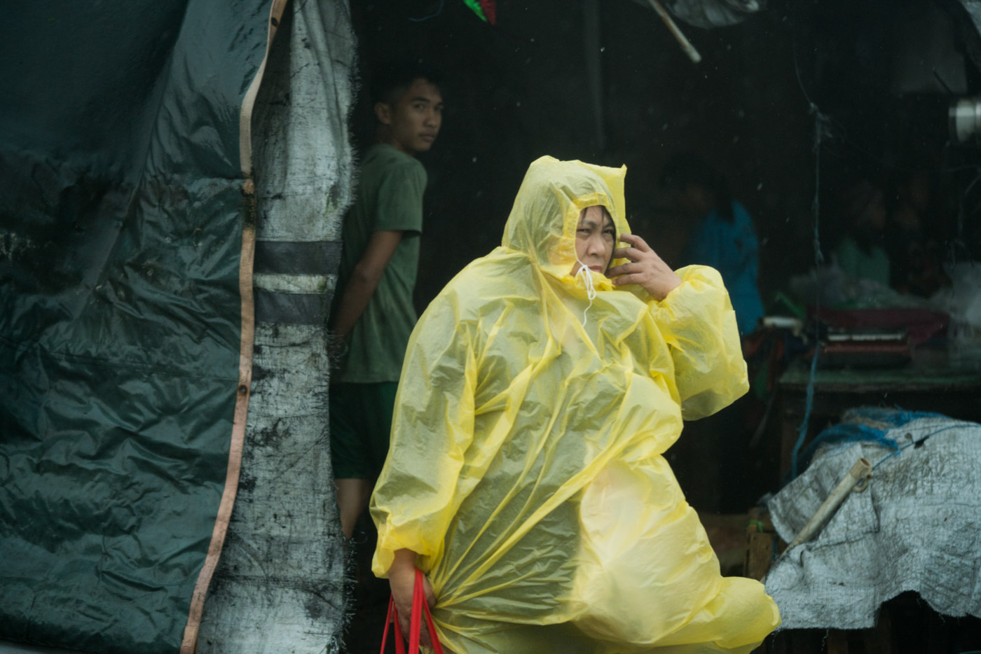 PUMMELED. Heavy winds and rainfall pound Tacloban City due to Tropical Storm Urduja (Kai-tak). Photo by Martin San Diego/Rappler   
