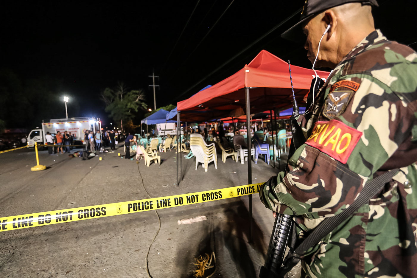 STATE OF LAWLESSNESS. At least 14 people died while scores were injured after an explosion at the Roxas Night Market in Davao City on September 2, 2016. Photo by Manman Dejeto/Rappler  