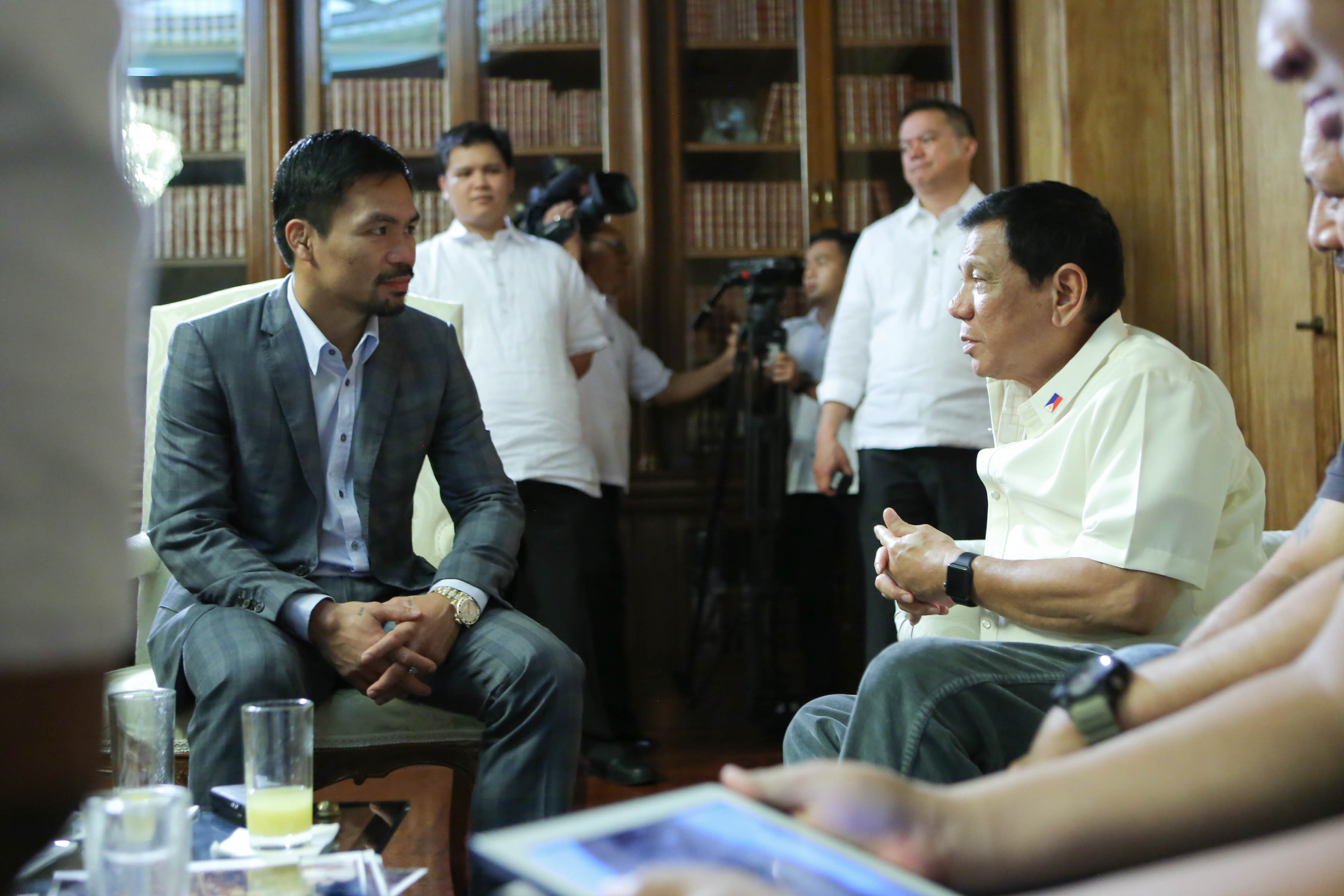 MINDANAOANS. President Rodrigo Duterte and neophyte senator Manny Pacquiao meet at Malacañang Palace on August 1, 2016. Photo by King Rodriguez/PPD 