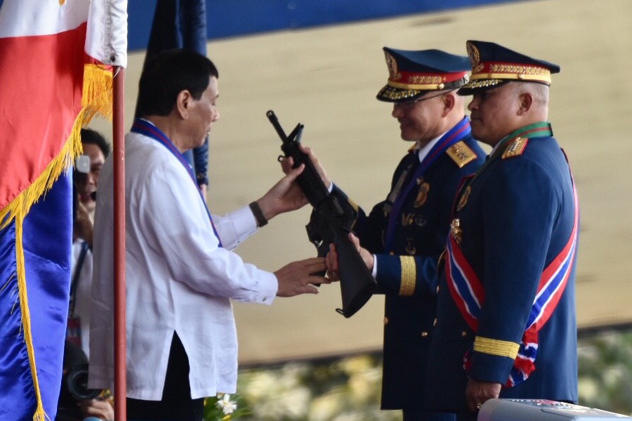 THE BEGINNING. Oscar Albayalde assumes his post as PNP chief in April 2018. Photo by Angie de Silva/Rappler 