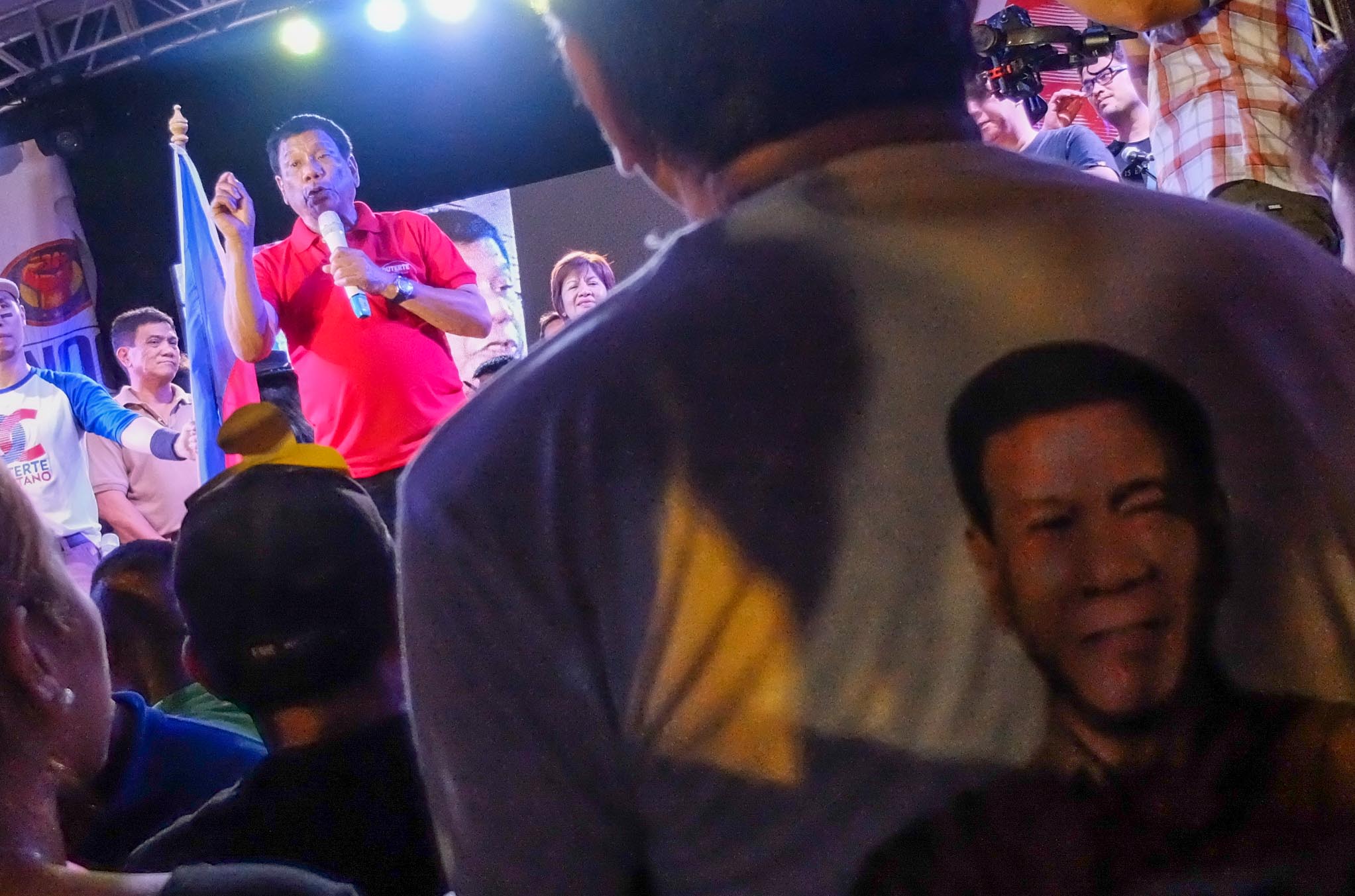 DUTERTE'S JOKES. Presidential election survey front runner Davao City Mayor Rodrigo Duterte speaks at a concert in Quezon City on April 12. Photo by Alecs Ongcal/Rappler  