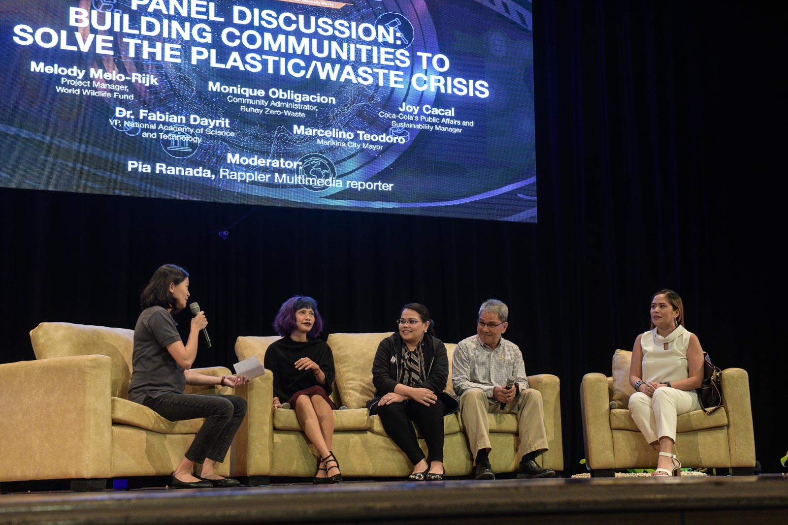 CONFRONTING THE WASTE CRISIS. An environmentalist, zero waste advocate, scientist, and corporate executive tackle the problem of garbage management at Social Good Summit 2019. Photo by LeAnne Jazul/Rappler 