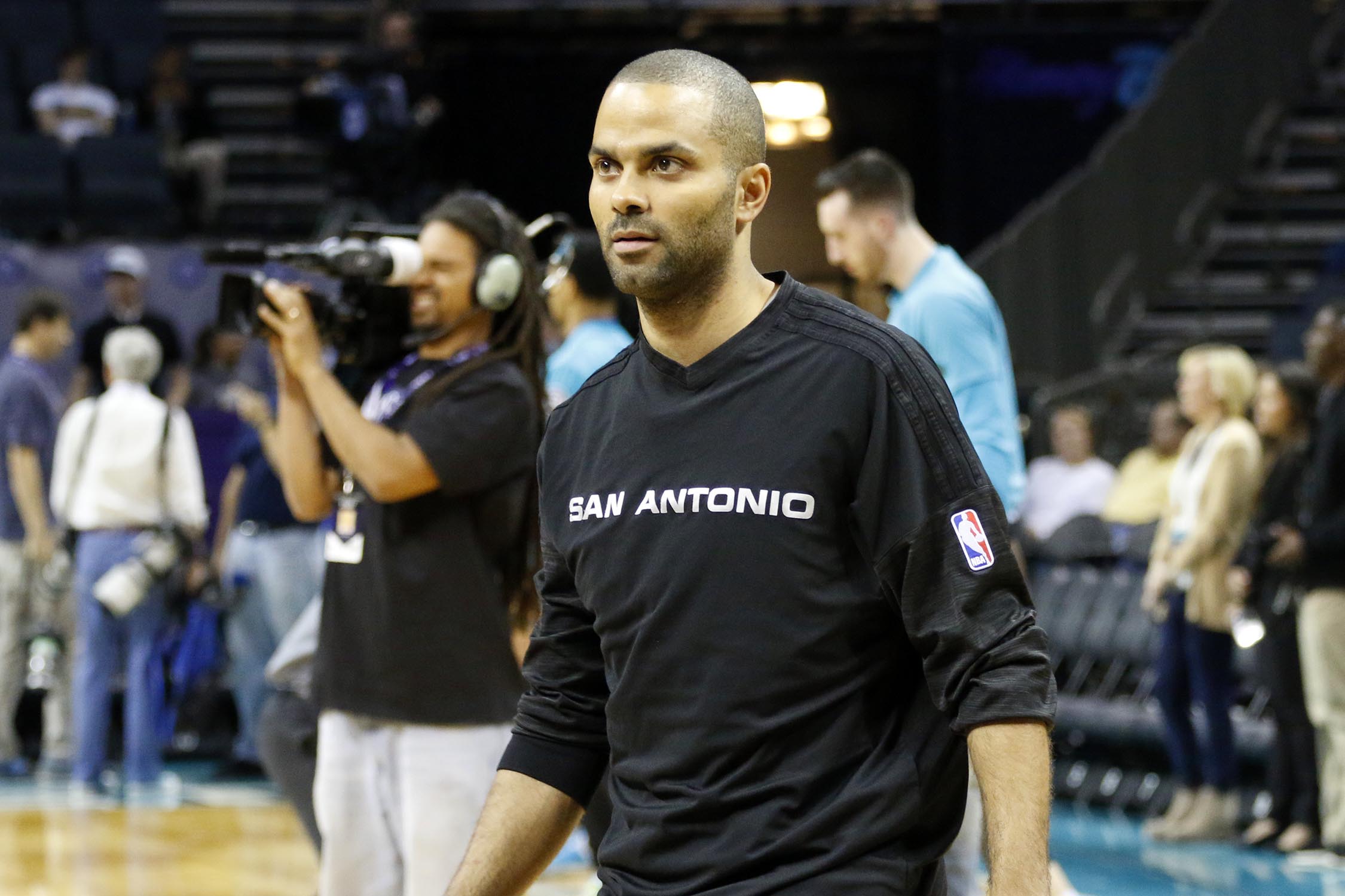 ICONIC. San Antonio point guard Tony Parker agrees to a 2-year deal with the Charlotte Hornets. Photo by Paul Mata/Rappler   