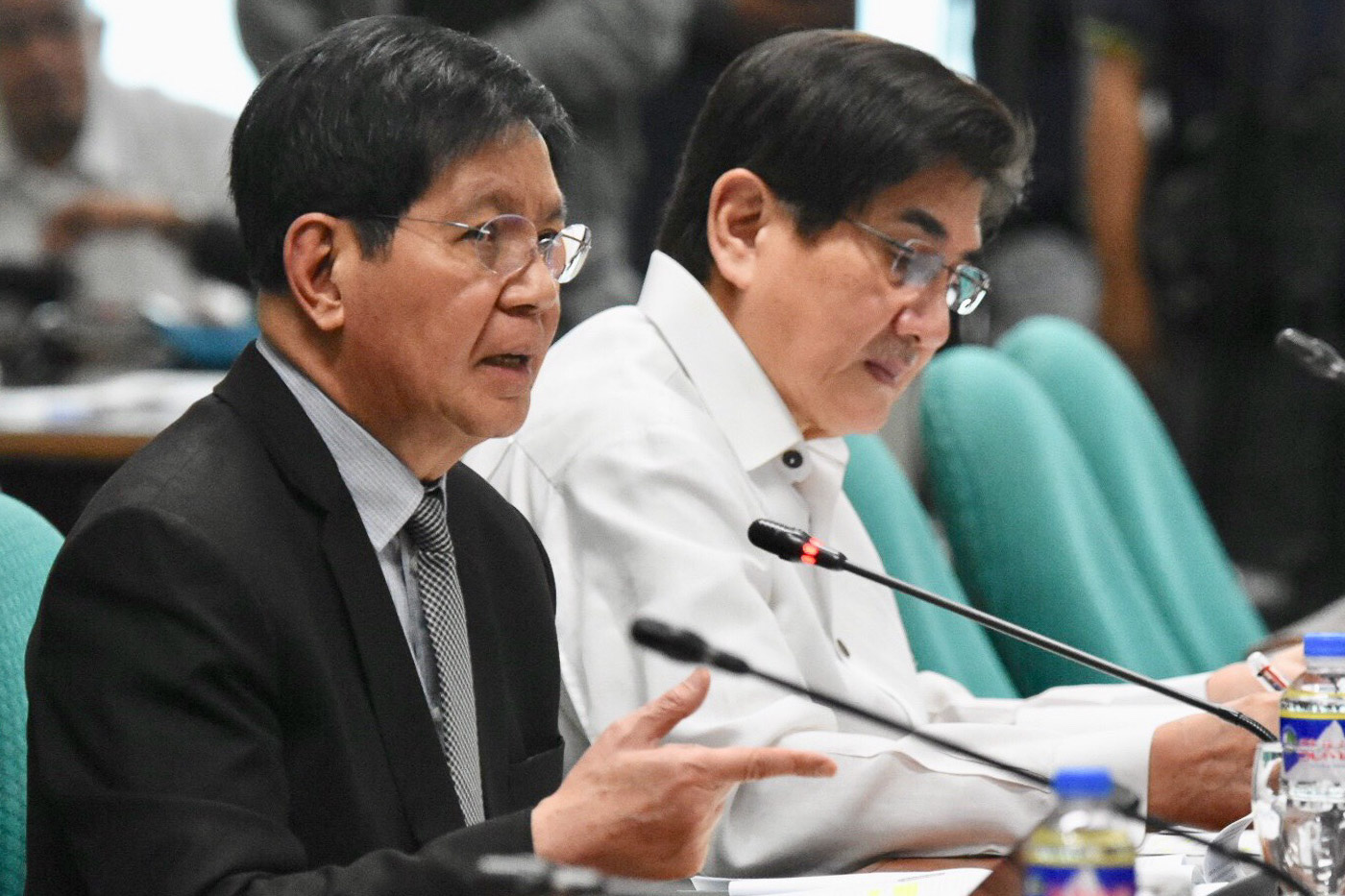 SECURITY. Senator Panfilo Lacson during the Senate hearing on the amendment of the Anti-Terrorism bill on October 1, 2018. Photo by Angie de Silva/Rappler 