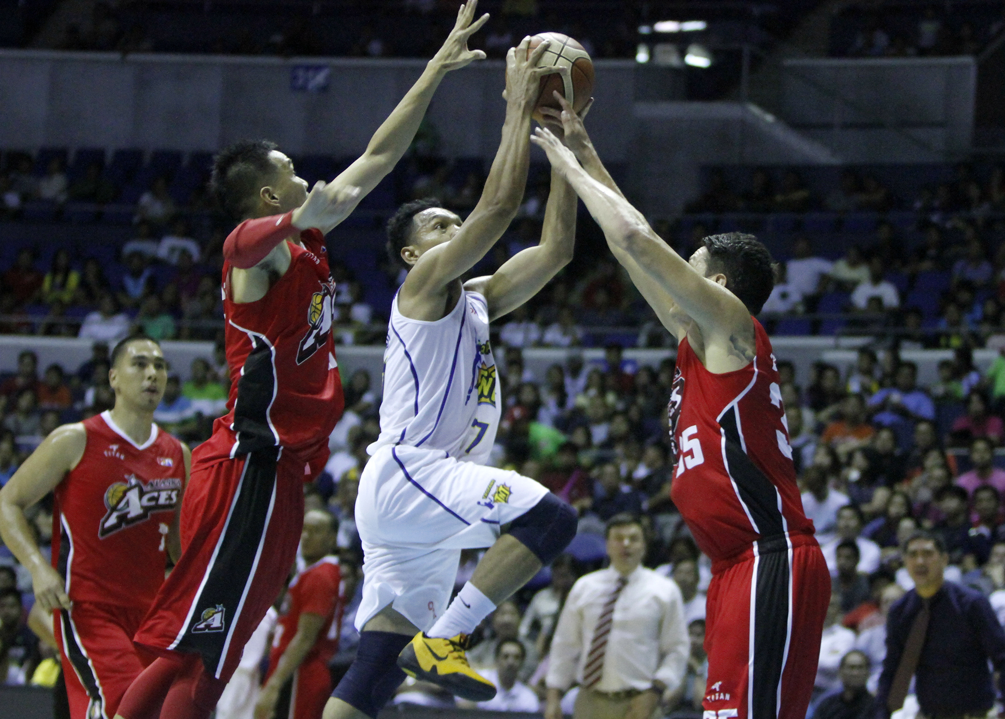 Dominant win against TNT shows how lethal Alaska is - Rappler