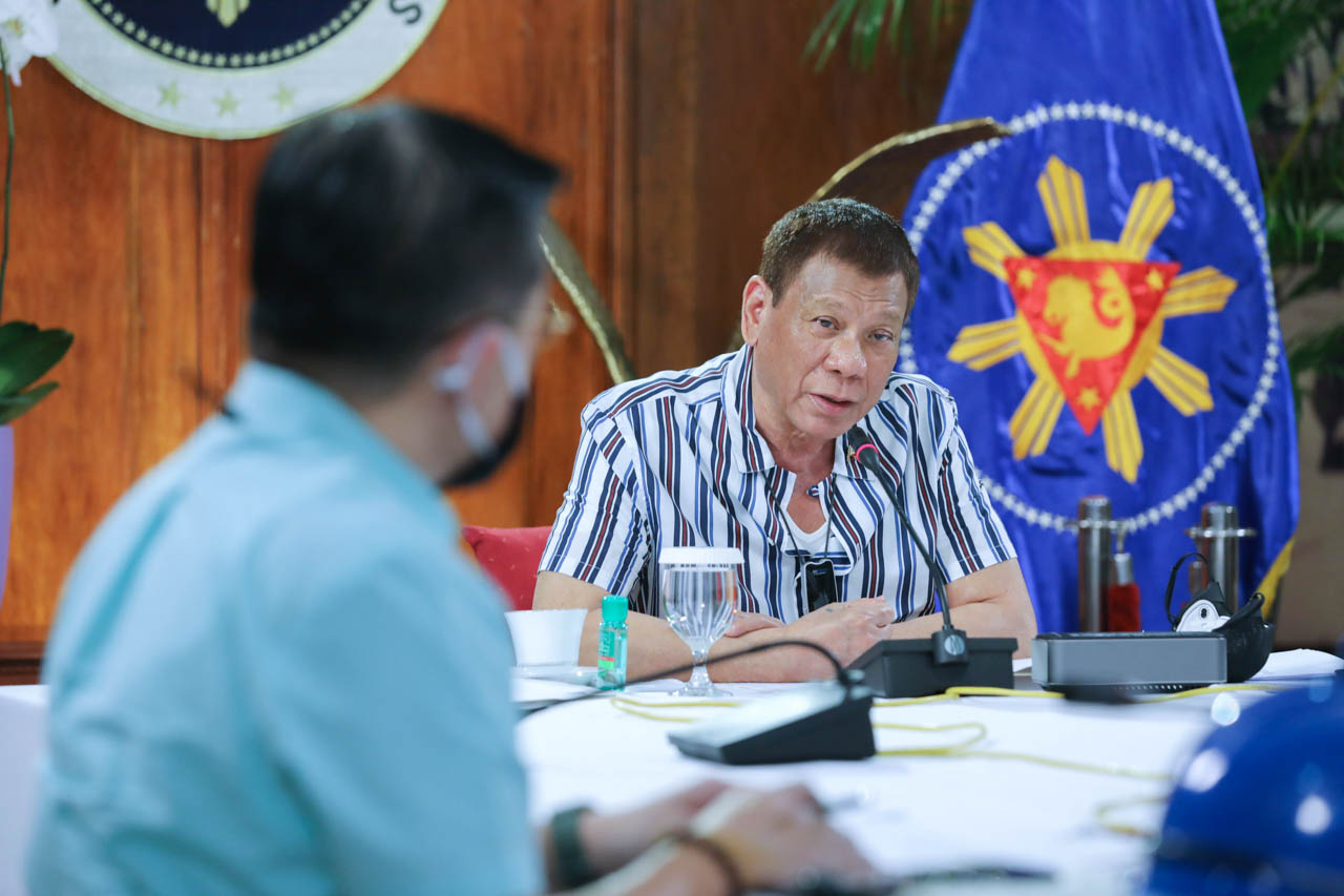PREPARING FOR SCHOOL. President Rodrigo Duterte holds a meeting with members of the Inter-Agency Task Force on the Emerging Infectious Disease in Malacañang on June 15, 2020. Malacañang photo 