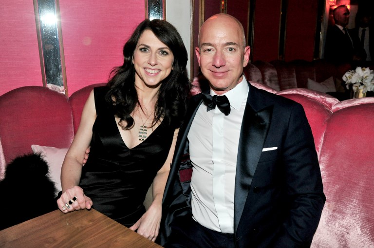 THE RICHEST MAN. Amazon CEO Jeff Bezos and writer MacKenzie Bezos attend the Amazon Studios Oscar Celebration at Delilah on February 26, 2017 in West Hollywood, California. File photo by Jerod Harris/Getty Images/AFP 