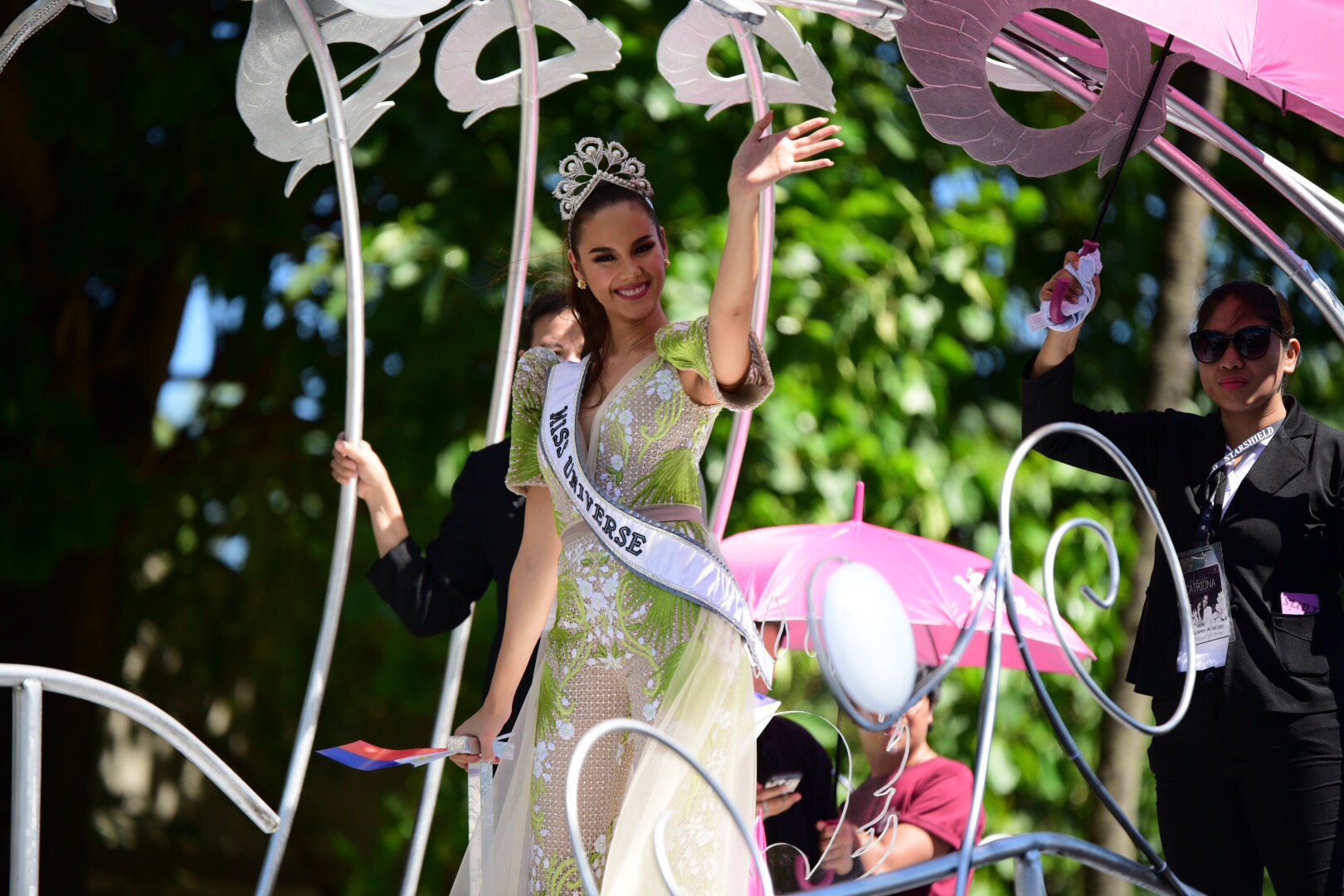 MISS UNIVERSE. Catriona Gray attends her homecomin parade on February 22. Photo by Alecs Ongcal/Rappler 
