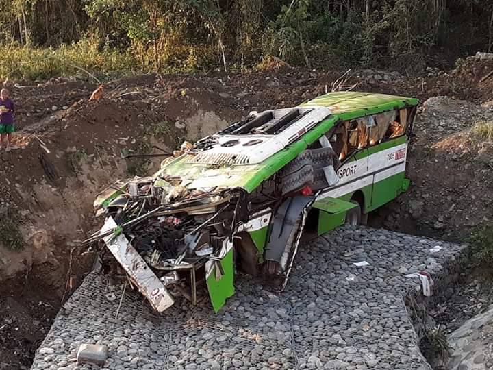 BUS CRASH. At least 19 died in a bus crash that happened on Tuesday night, March 20, in Sablayan, Occidental Mindoro. All photos courtesy of Occidental Mindoro PDRRMO and Sablayan MDRRMO  