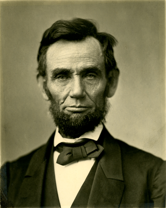 Salah satu faktor yang membuat Presiden Amerika Serikat ke-16, Abraham Lincoln, terkenal adalah berewoknya. Foto dari Wikimedia 