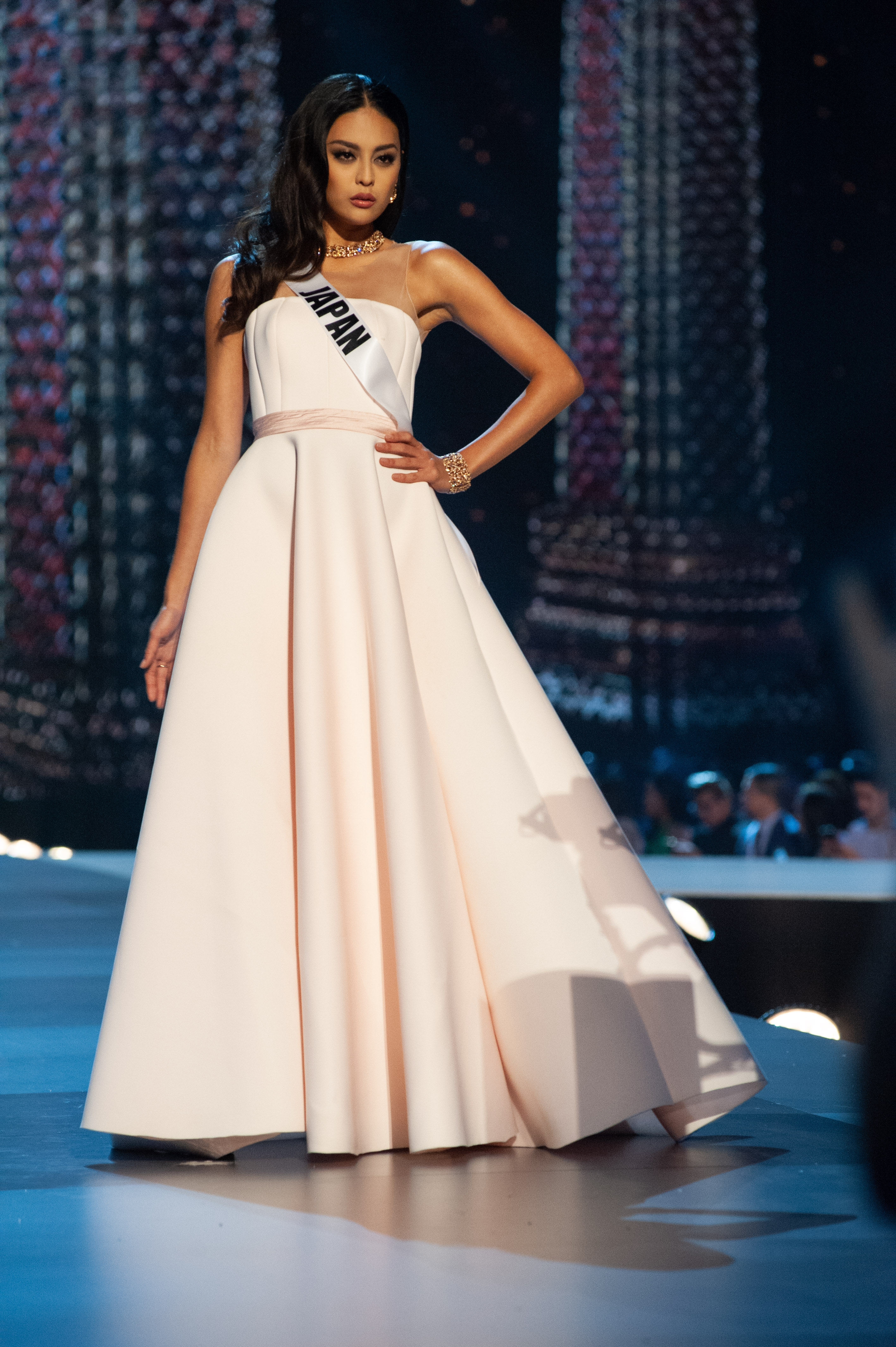 2018 gowns