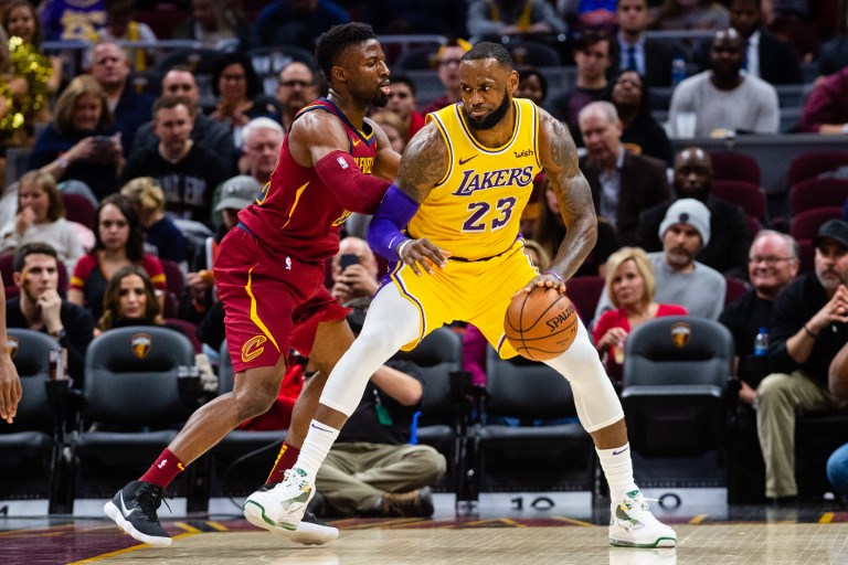 Cavaliers Vs Lakers 2018 >> Lakers Rally Past Cavs In Lebron S Emotional Return To Cleveland Cavaliers Vs Lakers 2018 >> Lakers Rally Past Cavs In Lebron S Emotional Return To Cleveland