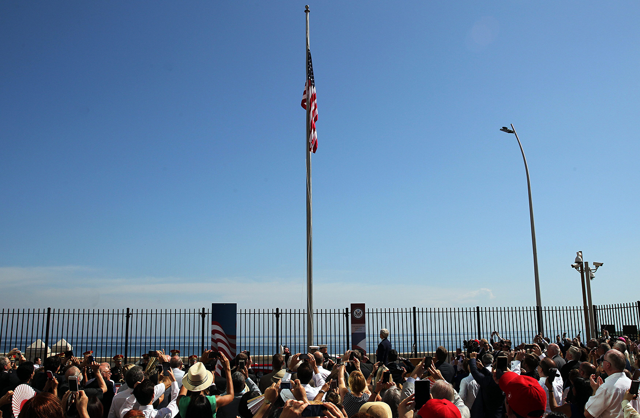 Kerry Calls For Democracy In Cuba As Us Flag Raised 