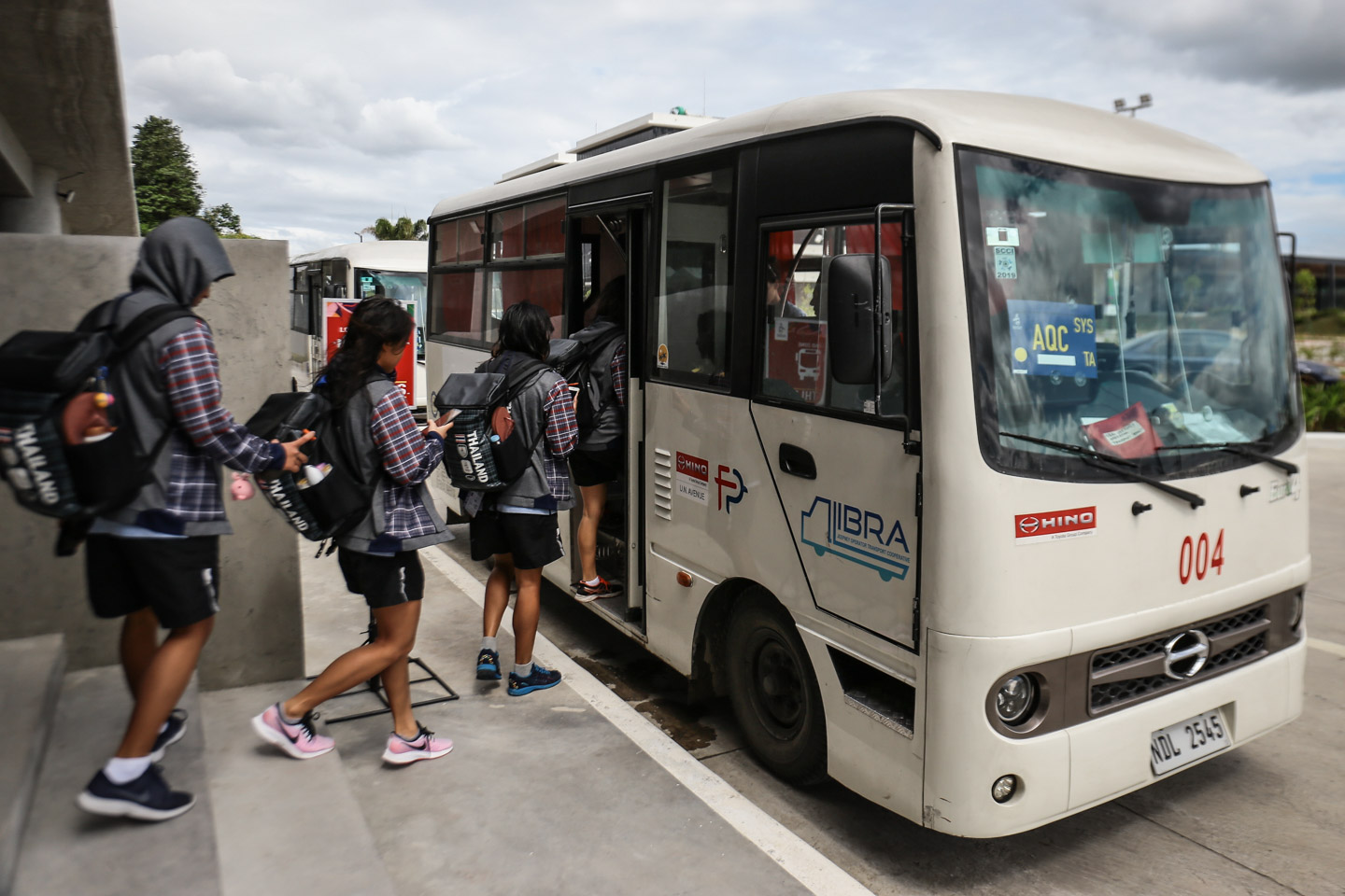 SHUTTLE SERVICES. The athletes and officials will be provided with free shuttle services around New Clark City. Photo by Josh Albelda/Rappler 