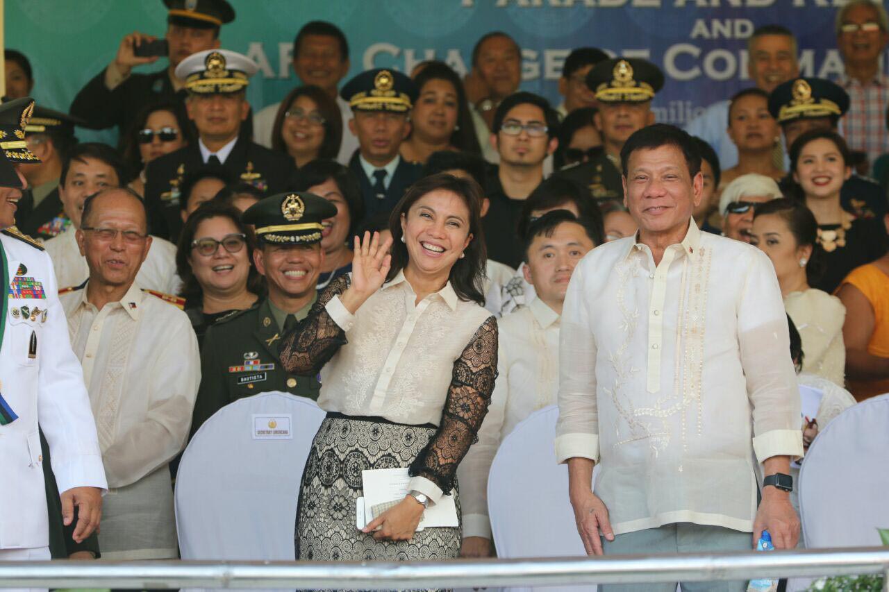 FIRST DAY, FIRST MEETING. President Rodrigo Duterte and Vice President Leni Robredo meet for the first time in Camp Aguinaldo on July 1, 2016. Photo from the Office of the Vice President   