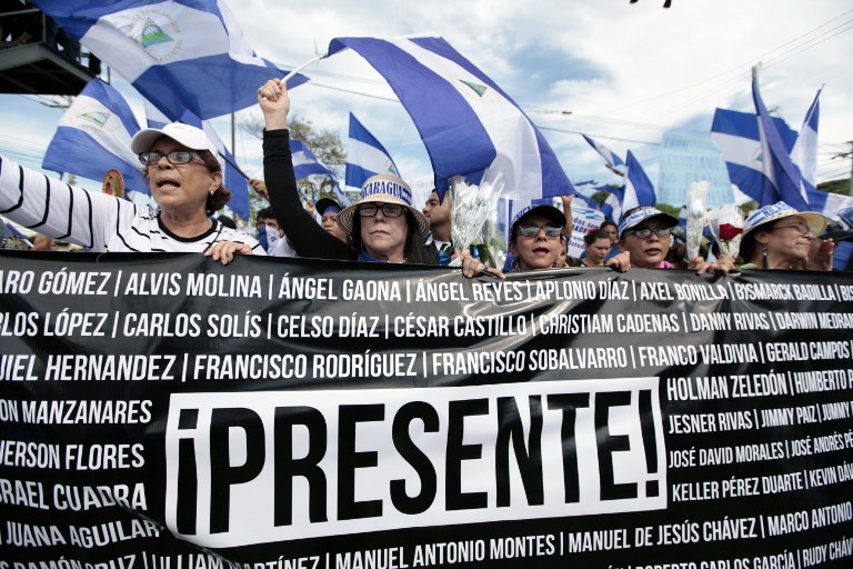PROTESTS. Mothers take part in a march in support of 'the Mothers of April' movement – whose children died in the protests – on Nicaragua's National Mother's Day in Managua on May 30, 2018. Photo by Diana Ulloa/AFP 