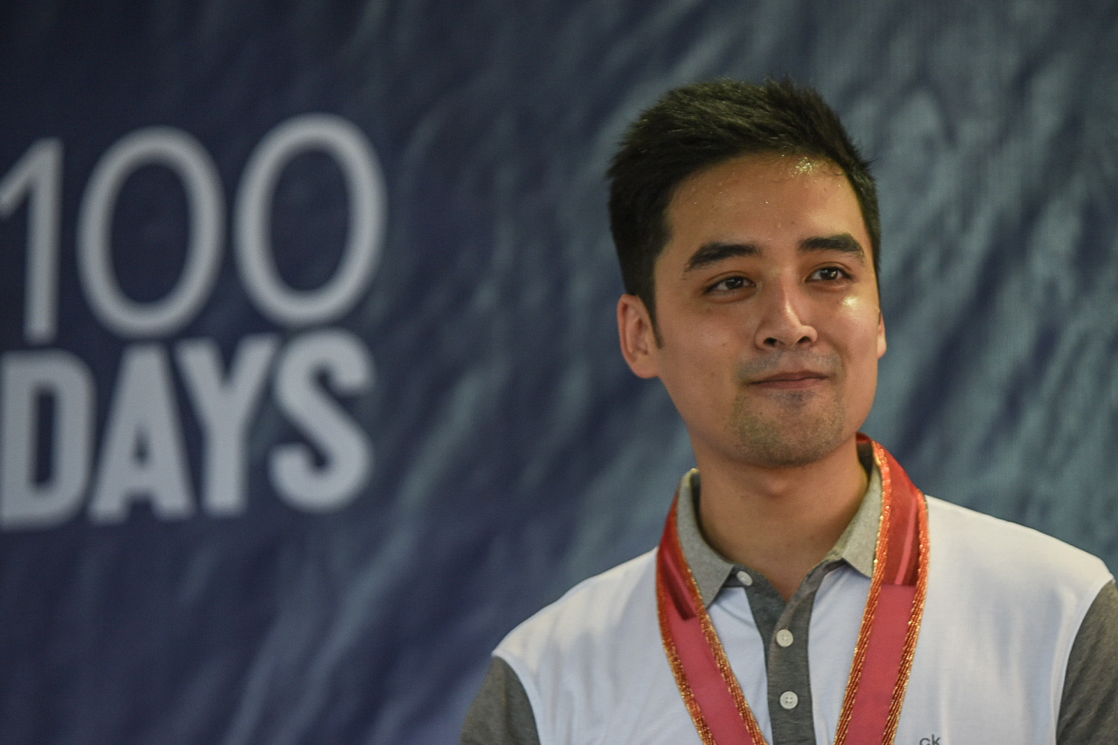 NUMBERS TALK. Pasig City Mayor Vico Sotto highlighted achievements in health care, education, housing, social services, and good governance as he marked his first 100 days in office on October 8, 2019. Photo by Lisa Marie David/Rappler 