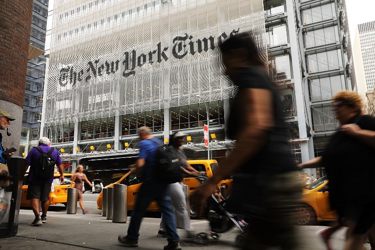 IN SOLIDARITY. The New York Times joins other news organizations in criticizing the shutdown order against Philippine news site Rappler. File photo by Spencer Platt/Getty Images/AFP 