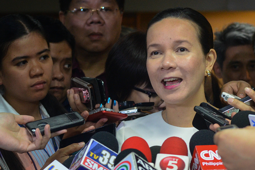 'I AM QUALIFIED.' Senator Grace Poe dismisses allegations she is disqualified to run for president in 2016. Photo by Alecs Ongcal/Rappler 