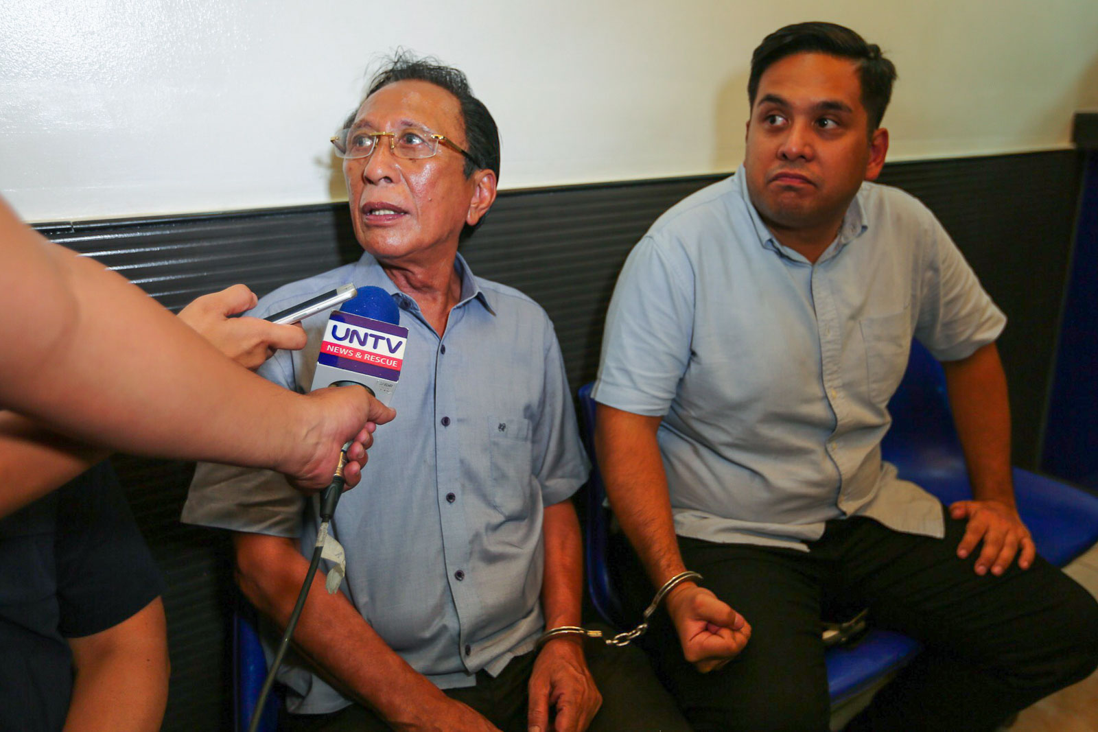 ARRESTED. Quezon City mayoral candidate Bingbong Crisologo is arrested and brought to Camp Karingal on May 12, 2019, after he supposedly obstructed justice by preventing police from arresting his staff for alleged vote buying. Photo by Jire Carreon/Rappler 
