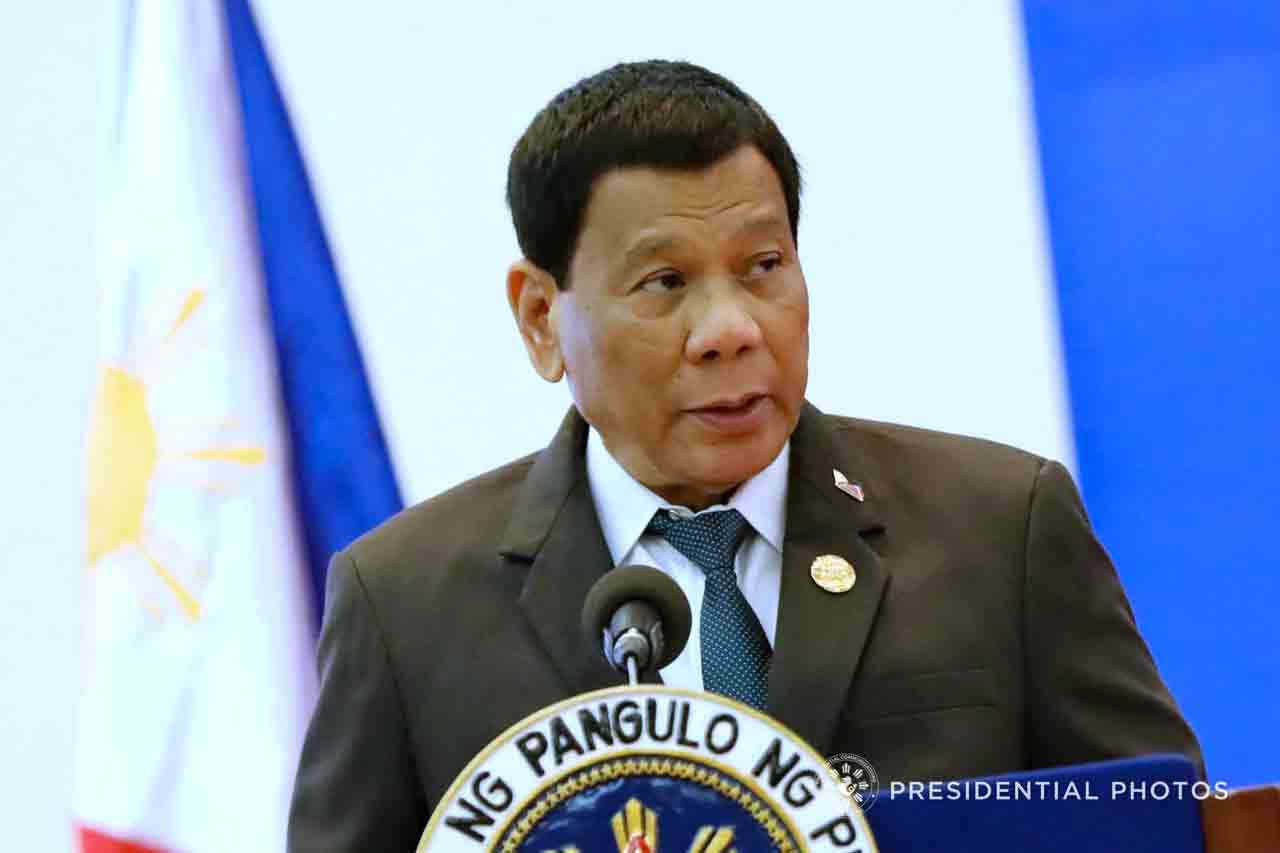 TRUST RATINGS. Public trust in President Rodrigo Duterte slips to his second lowest net rating in March 2018, according to a Social Weather Stations survey. File photo from Malacanang
 
