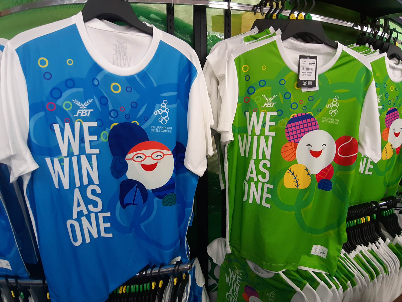 FOR KIDS. The dri-fit shirt featuring SEA Games mascot Pami comes in kids sizes. Photo by Mau Victa/Rappler   