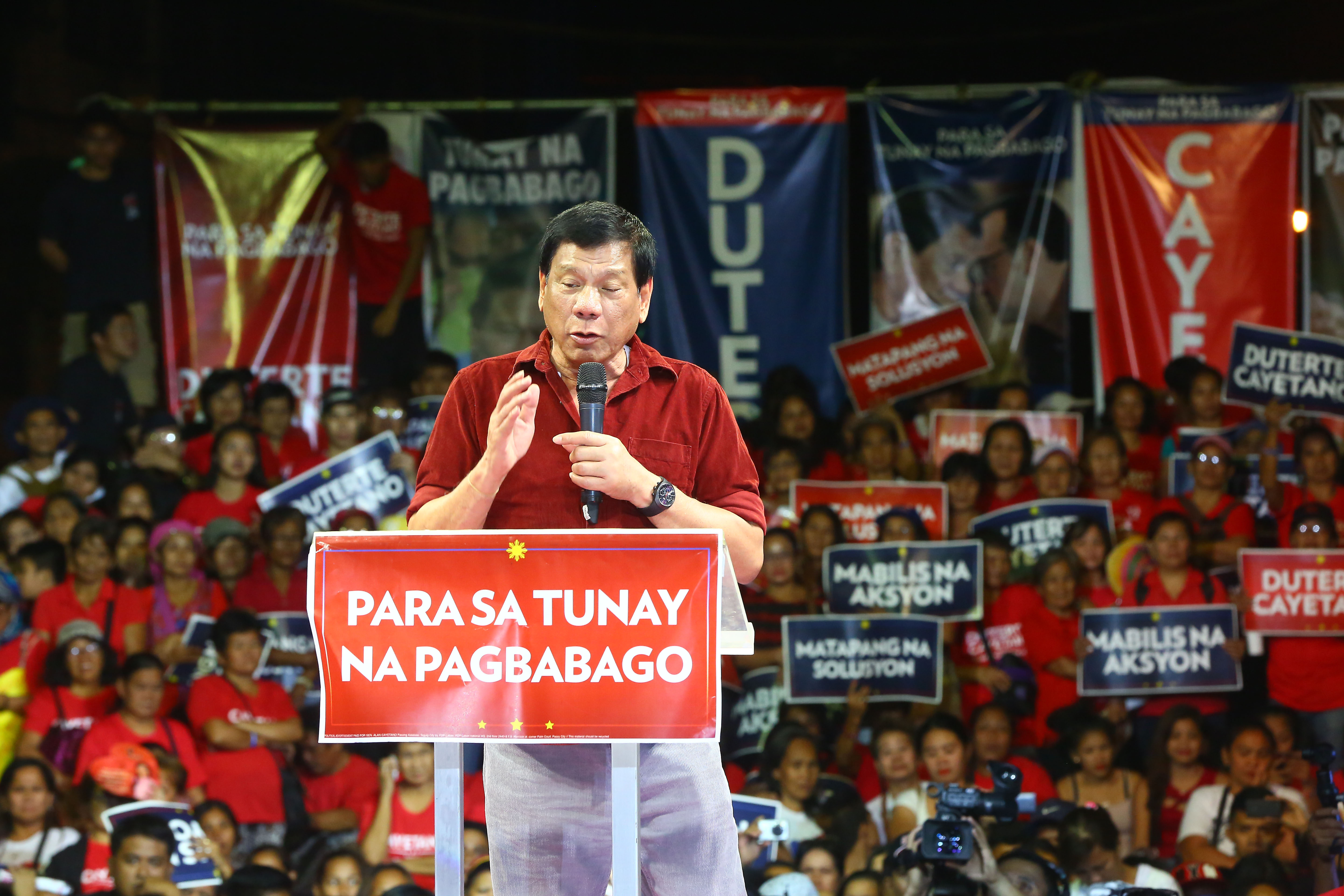 'COMMON SENSE.' Rodrigo Duterte says, 'If you live in a nipa hut, do not throw a banquet for the entire village.' Rappler file photo 